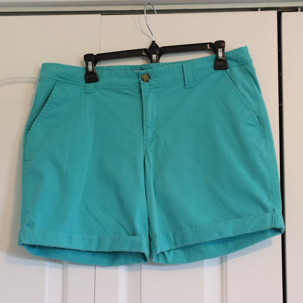 Old Navy Roll up Bermuda Short Size 12 Cotton/Spandex Blend Casual Summer